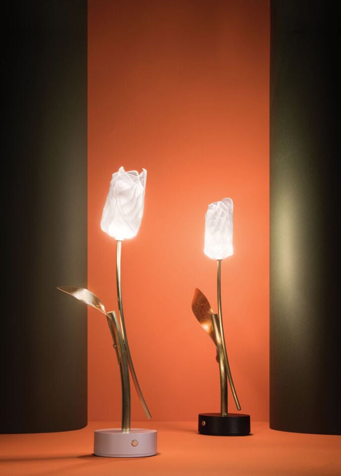 Tulip Şarjlı Masa Lambası